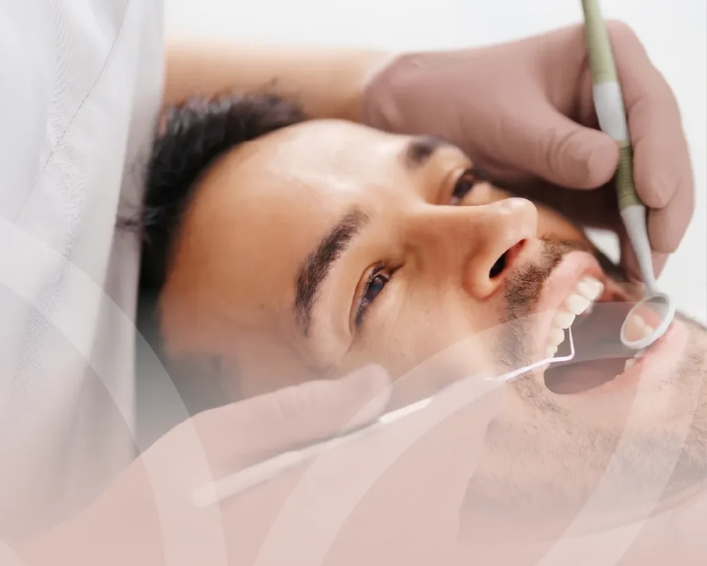 علاج اللثة في عيادات ماركيز